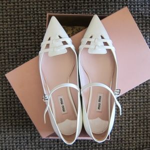 Miu Miu white flat women shoe